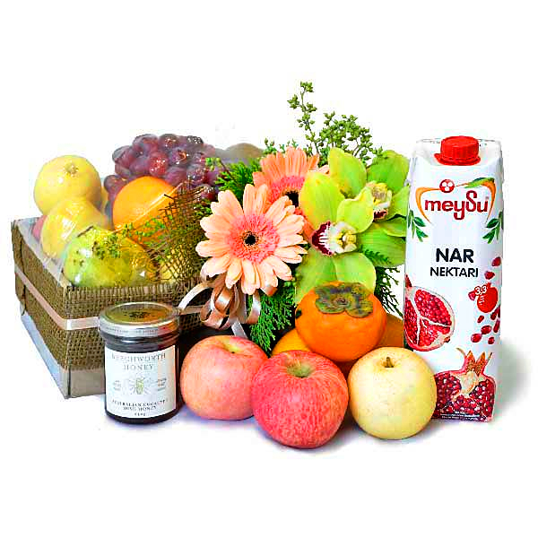 Fruit Gift Box Malaysia - Fruitilicious Booty fruit hamper | FruitoGift