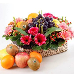 Fruit Hamper Malaysia - Garden Jewels fruit flower bouquets | FruitoGift